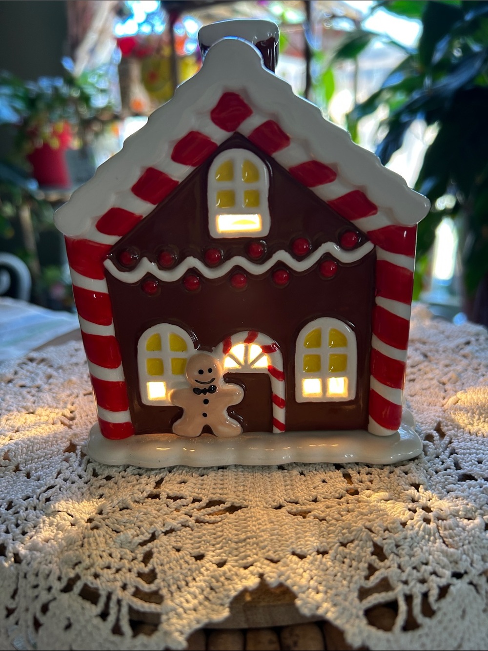 Gingerbread House Electric Wax Warmer New In Box Holidays Christmas EveryDay Use - Picture 6 of 16